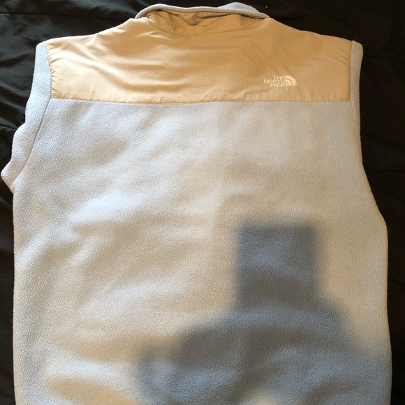 The North Face KIDS jacket - Picture 2 of 3